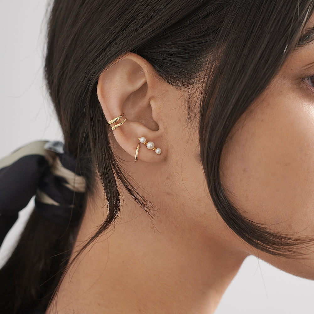 Gili Pearl Earrings
